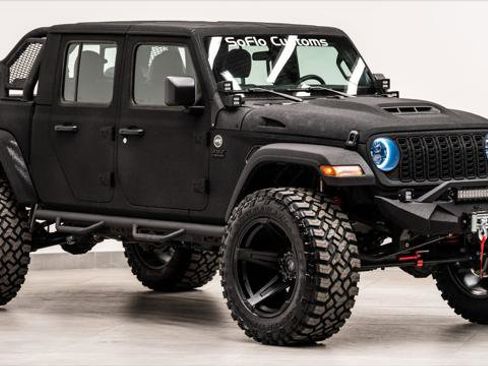 Used 2026 Jeep Gladiator Sport image 5