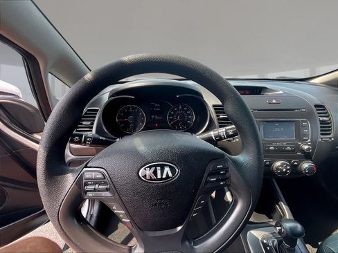 Used 2016 Kia Forte LX w/ LX Popular Package FWD image 8