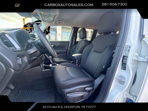 Used 2023 Jeep Renegade Latitude AWD/4WD image 14