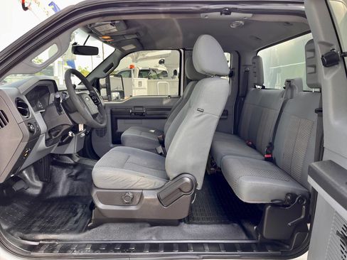 Used 2016 Ford F450 XL w/ Power Equipment Group AWD/4WD image 14