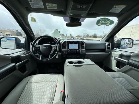 Used 2019 Ford F150 XLT w/ Equipment Group 302A Luxury AWD/4WD image 19