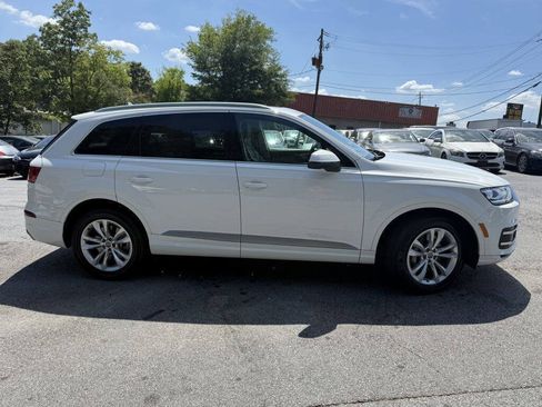 Used 2019 Audi Q7 2.0T Premium w/ Convenience Package AWD/4WD image 4