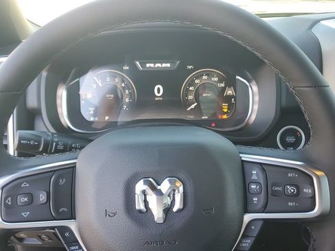 New 2026 RAM 1500 Big Horn AWD/4WD image 17