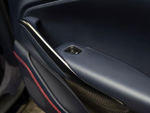 Used 2023 Aston Martin DBX 707 image 37