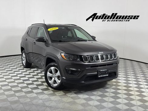 Used 2018 Jeep Compass Latitude w/ Cold Weather Group AWD/4WD image 1