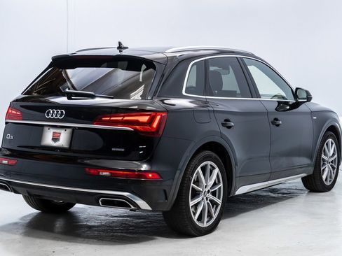 Used 2021 Audi Q5 e Premium Plus w/ Premium Plus Package image 7