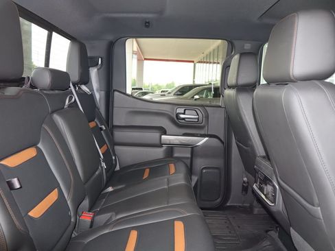 Used 2019 GMC Sierra 1500 AT4 w/ Off Road Performance Package AWD/4WD image 39