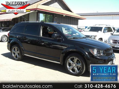 Used 2017 Dodge Journey Crossroad AWD/4WD image 1