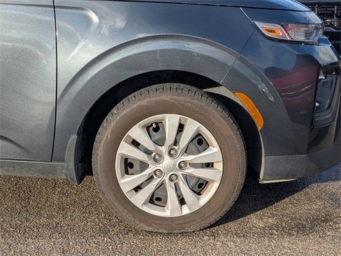 Used 2021 Kia Soul LX image 11