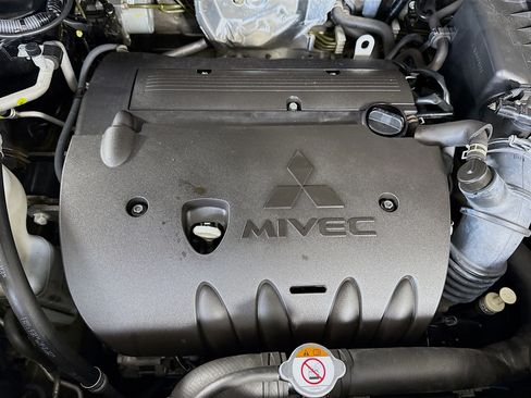 Used 2023 Mitsubishi Outlander Sport ES AWD/4WD image 38