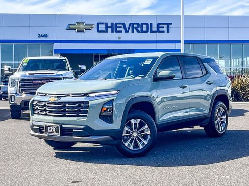 New 2026 Chevrolet Equinox LT w/ Convenience Package II image 1