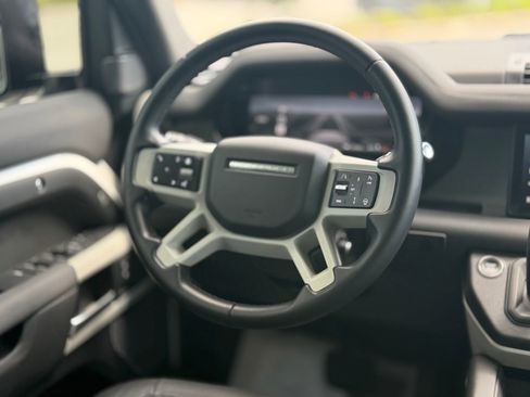 Used 2024 Land Rover Defender 110 S AWD/4WD image 23