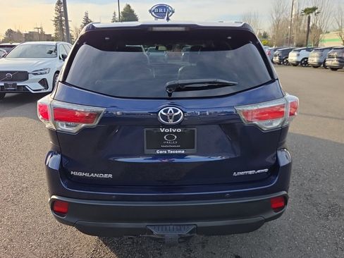 Used 2015 Toyota Highlander Limited Platinum image 12