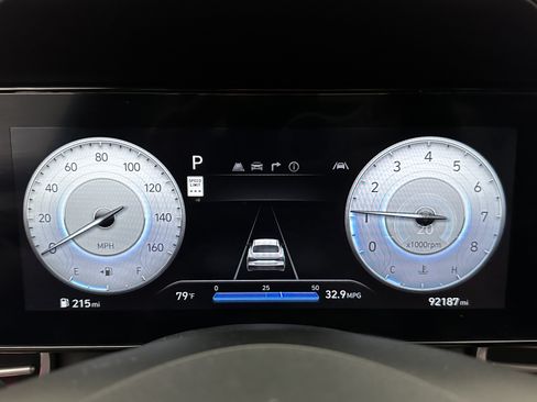 Used 2024 Hyundai Elantra SEL FWD image 17