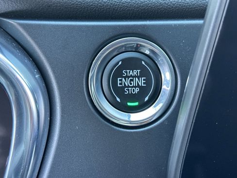 Used 2024 Chevrolet Blazer LT image 21