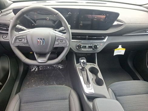 New 2025 Buick Envista Preferred w/ Convenience I Package image 9