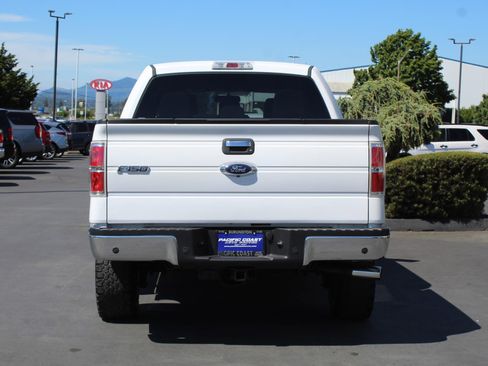 Used 2014 Ford F150 XLT w/ Equipment Group 302A Luxury AWD/4WD image 5