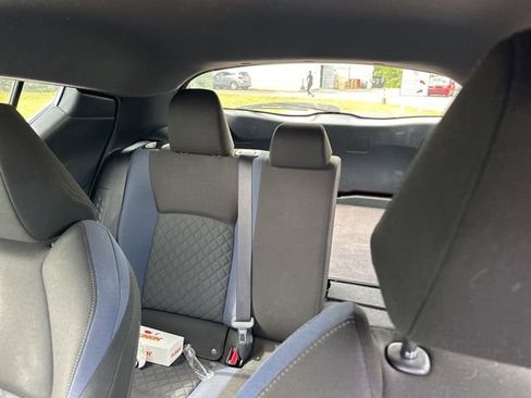 Used 2020 Toyota C-HR XLE FWD image 15