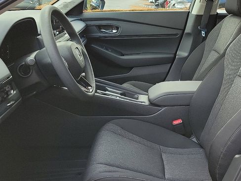 New 2025 Honda Accord SE image 6