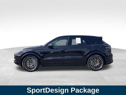 Used 2019 Porsche Cayenne Turbo AWD/4WD image 2