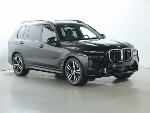 Certified 2024 BMW X7 M60i w/ Executive Package AWD/4WD image 10