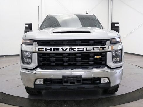 Used 2021 Chevrolet Silverado 2500 LT w/ Convenience Package AWD/4WD image 2