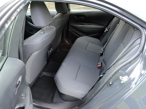 Used 2024 Toyota Corolla LE w/ LE Convenience Package image 14