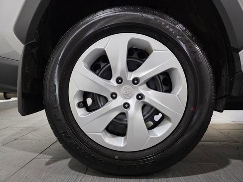 Used 2024 Toyota RAV4 LE image 24