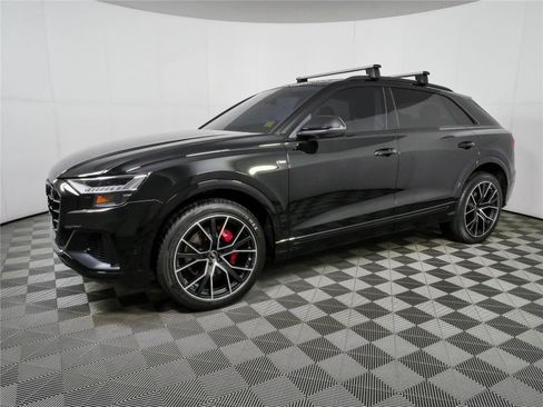 Used 2023 Audi Q8 Premium Plus w/ Premium Plus Package AWD/4WD image 30