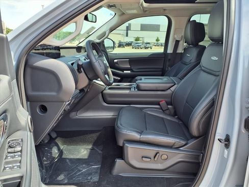 New 2026 Ford Expedition Max Platinum w/ Driver's Package AWD/4WD image 27