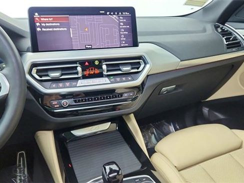 Used 2025 BMW X4 xDrive30i image 45