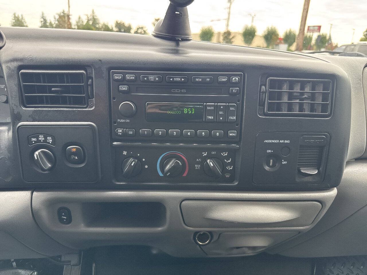 Used 2004 Ford F350 XLT AWD/4WD image 32