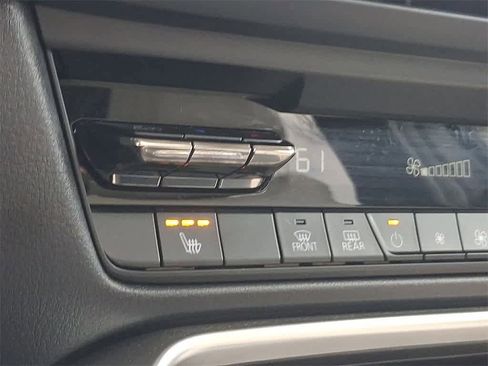 Used 2024 MAZDA CX-90 3.3 Turbo w/ Premium Package image 19