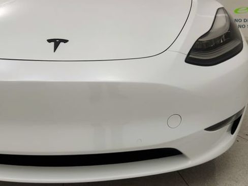 Used 2020 Tesla Model Y Long Range AWD/4WD image 24