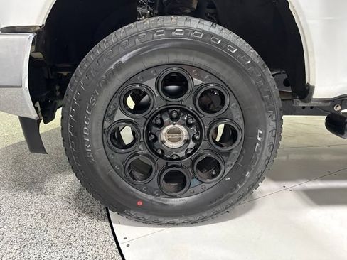Used 2018 Ford F350 XL AWD/4WD image 4