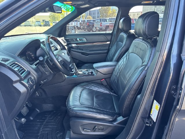 Used 2017 Ford Explorer Platinum AWD/4WD image 9