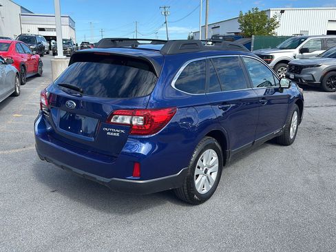 Used 2015 Subaru Outback 2.5i Premium AWD/4WD image 3
