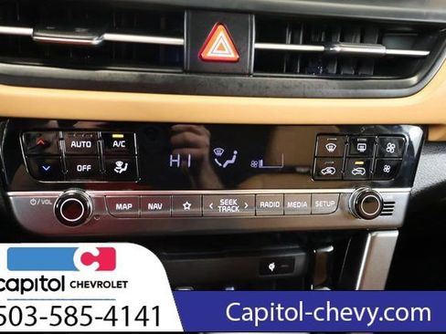 Used 2024 Kia Seltos SX w/ SX Sunroof Package image 21