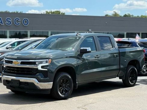 Used 2025 Chevrolet Silverado 1500 LT image 30