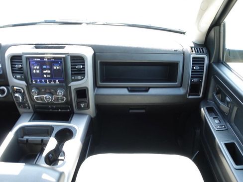 Used 2021 RAM 1500 Express w/ Wheel & Sound Group image 38