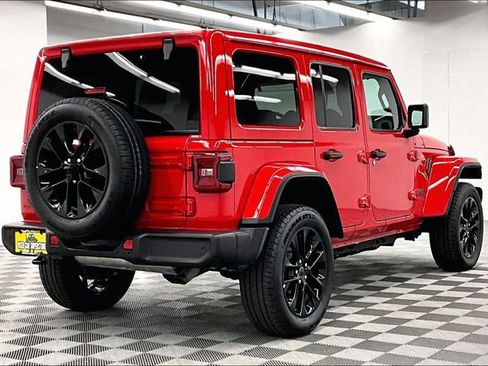 Used 2025 Jeep Wrangler Sahara 4xe w/ Safety Group image 14