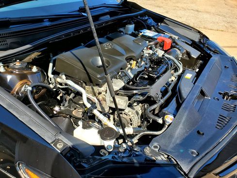 Used 2021 Toyota Camry SE FWD image 48