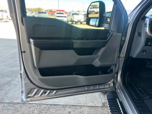 Used 2023 Ford F250 XL w/ STX Appearance Package image 24