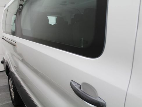 Used 2016 Ford Transit 350 XL RWD image 39