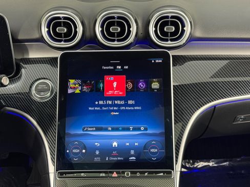 Used 2022 Mercedes-Benz C 300 C 300 w/ Exclusive Trim Package image 26