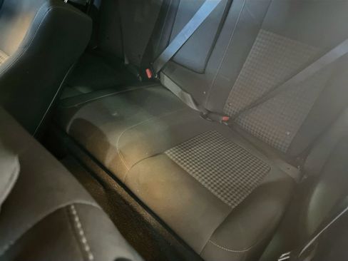 Used 2020 Dodge Challenger R/T w/ Driver Convenience Group RWD image 24