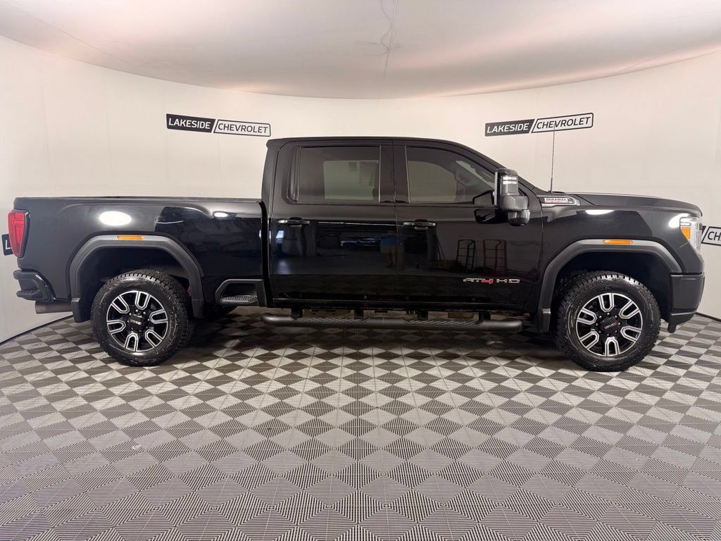 Used 2022 GMC Sierra 2500 AT4 w/ Gooseneck/5TH Wheel Package AWD/4WD image 7