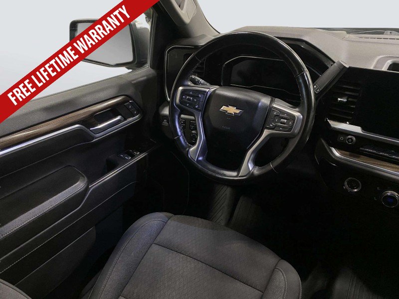 Used 2024 Chevrolet Silverado 1500 LT w/ Z71 Off-Road Package AWD/4WD image 26