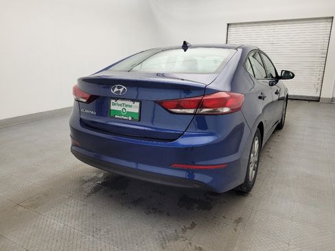 Used 2017 Hyundai Elantra SE FWD image 7