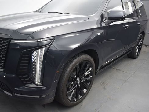 Certified 2026 Cadillac Escalade Platinum Sport w/ LPO, ONYX Package image 41